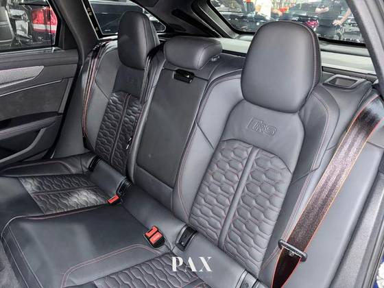 AUDI RS6 4.0 AVANT V8 TWINTURBO MHEV TIPTRONIC